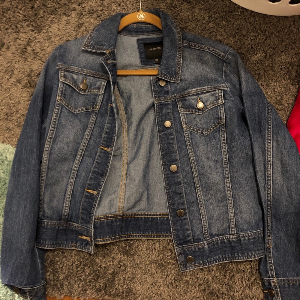Adorable Jean Jacket
